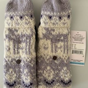 Newari Icelandic gloves small/medium knitwear